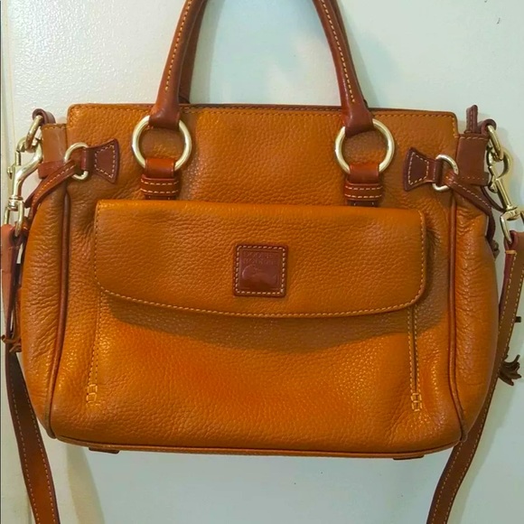 Handbags - Dooney & Bourke caramel Tan Camel Pebble Leather